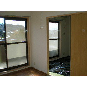 バルコニー　※別部屋の参考写真になります。