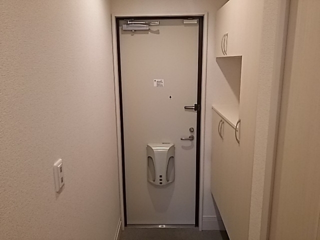 玄関　玄関