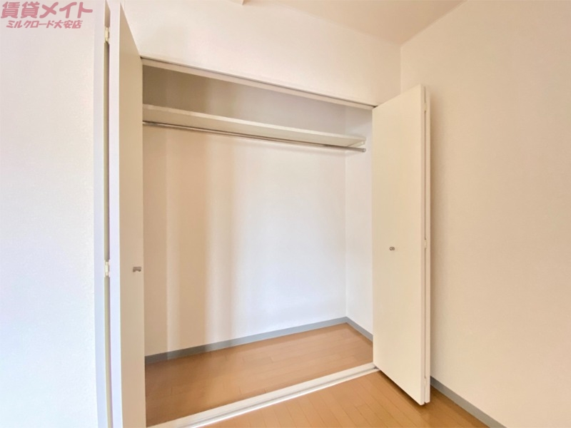 収納　同物件別部屋の写真