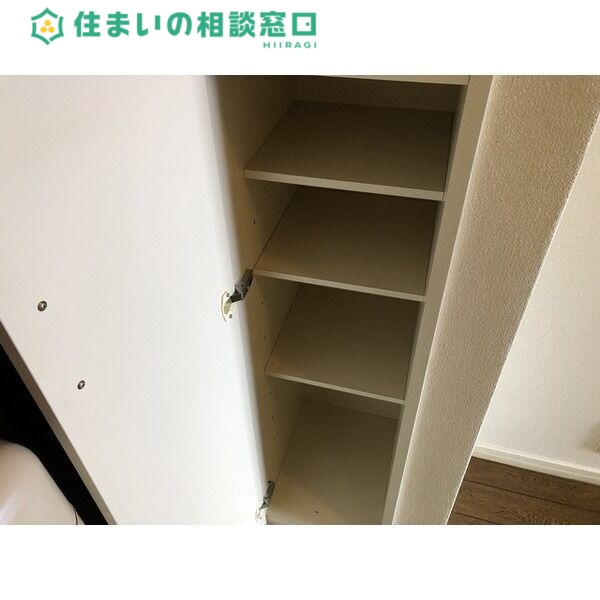 収納　同型