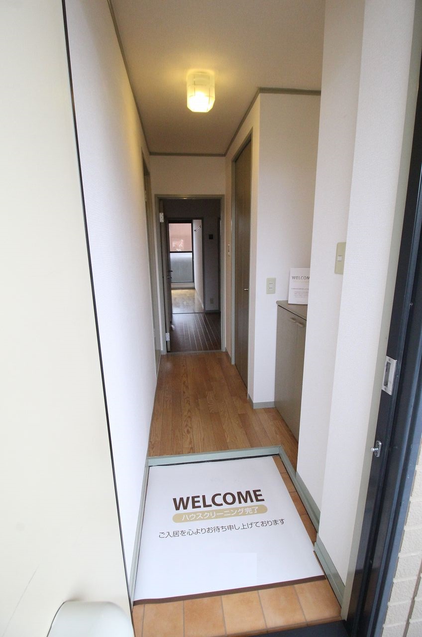 玄関　別の部屋の写真です