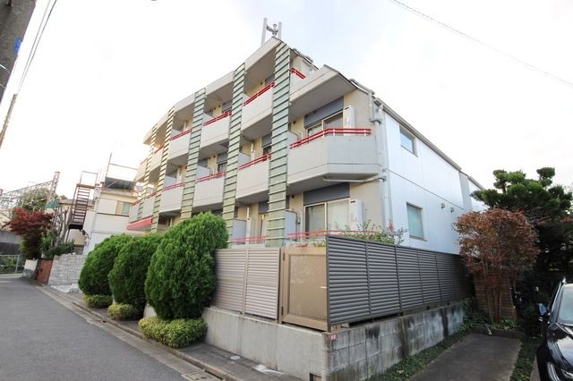 建物外観　☆お問い合わせはお早めに☆