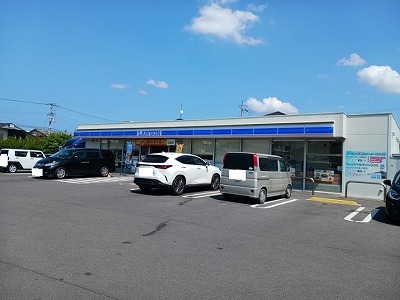 コンビニ　ローソン高松成合町店（コンビニ）まで848m
