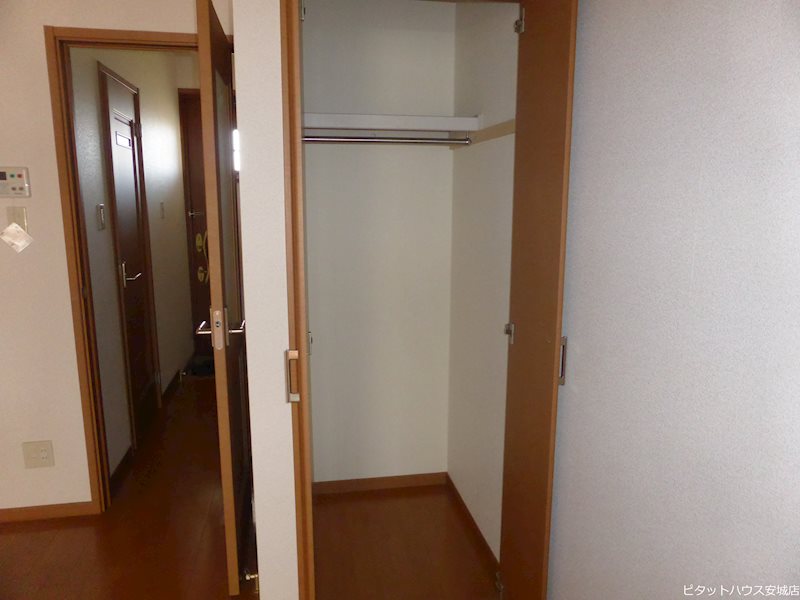 収納　205部屋参考写真