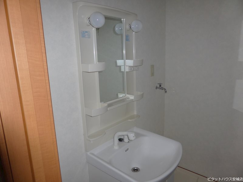 洗面設備　205部屋参考写真