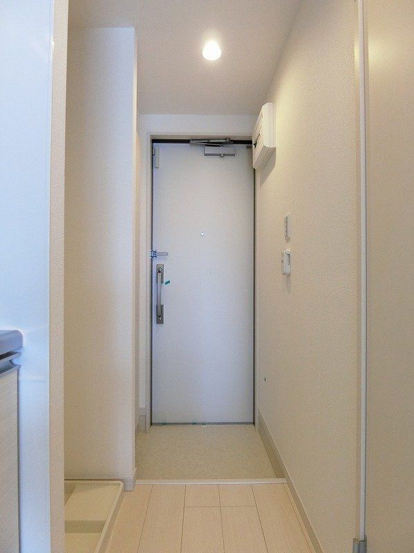 玄関　物件画像