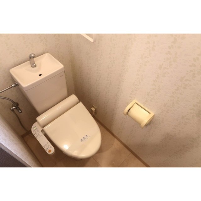 トイレ　参考写真