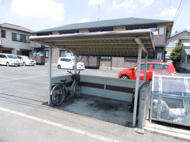 その他　■入居者専用の駐輪場です