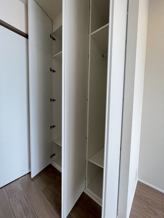 収納　※写真は類似間取り別部屋。色味等異なる場合があります。