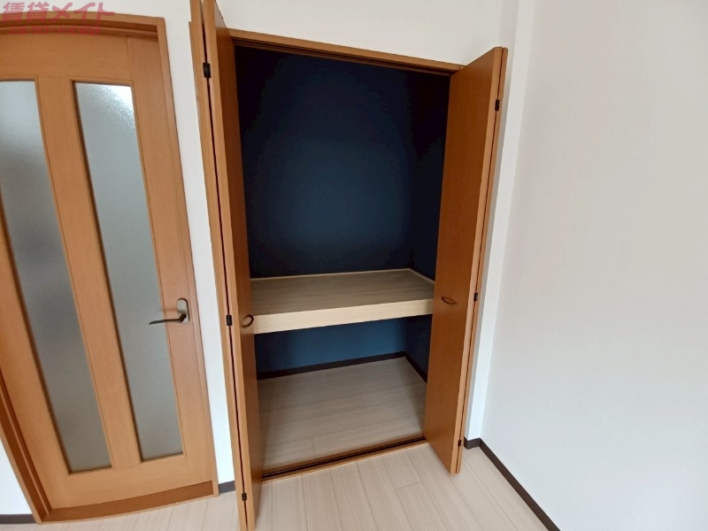 収納　同物件別部屋の写真