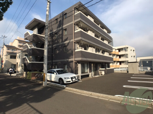 建物外観　仙台市若林区連坊２丁目「ＧＲＡＮＤ　ＳＯＬＥＩＬ」