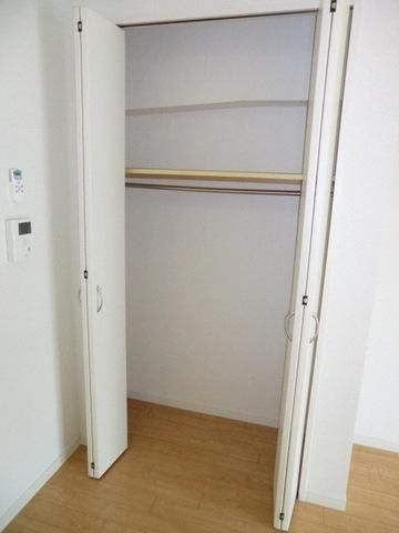 収納　クローゼット