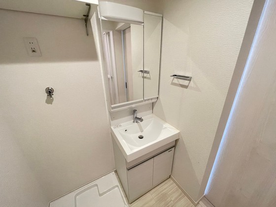 洗面設備　※別部屋の写真です