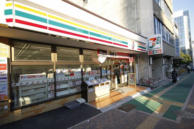 コンビニ　セブンイレブン 名古屋泉３丁目店（コンビニ）まで320m