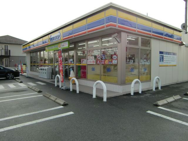 コンビニ　ミニストップ鈴鹿野町店（コンビニ）まで585m