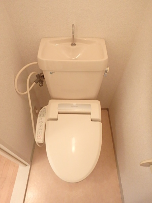 トイレ　図面と現状に相違がある場合には現状を優先