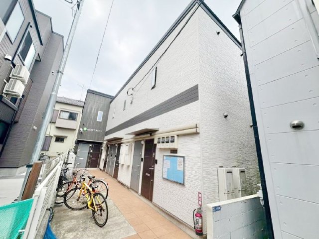 建物外観　外観は落ち着いています