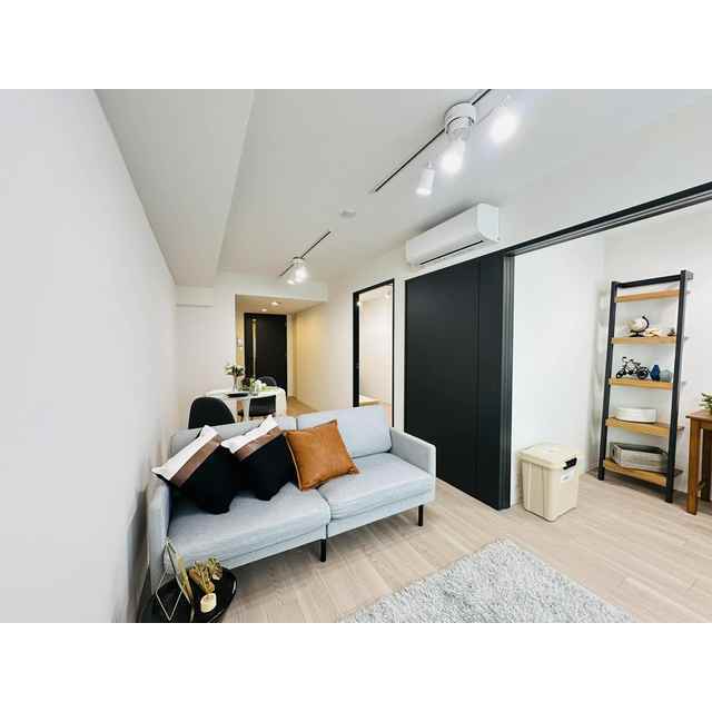 居室・リビング　※家具・家電の備え付けはありません
