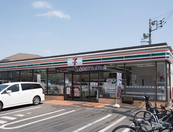 コンビニ　セブンイレブン立川柴崎町１丁目店（コンビニ）まで744m