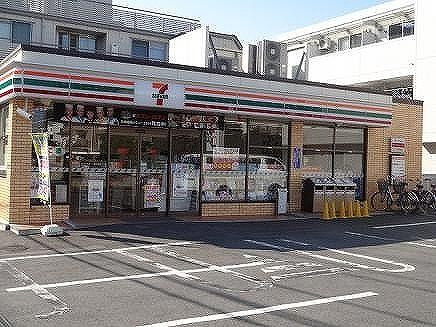 コンビニ　セブン-イレブン調布布田４丁目店（コンビニ）まで515m