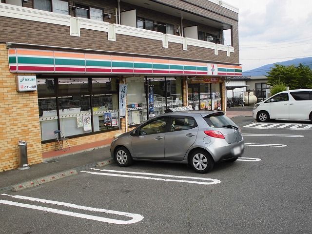 コンビニ　セブンイレブン　岡谷天竜町店（コンビニ）まで330m