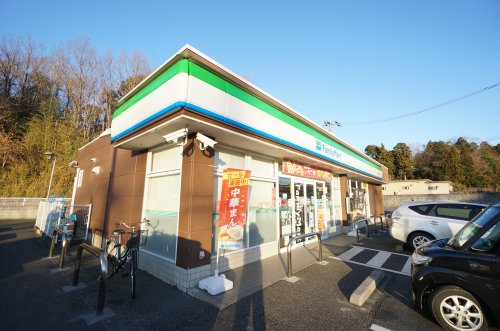 コンビニ　ファミリーマート 千葉茂呂町店（コンビニ）まで540m