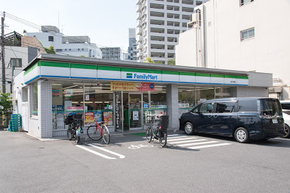 コンビニ　ファミリーマート 品川平塚店（コンビニ）まで793m