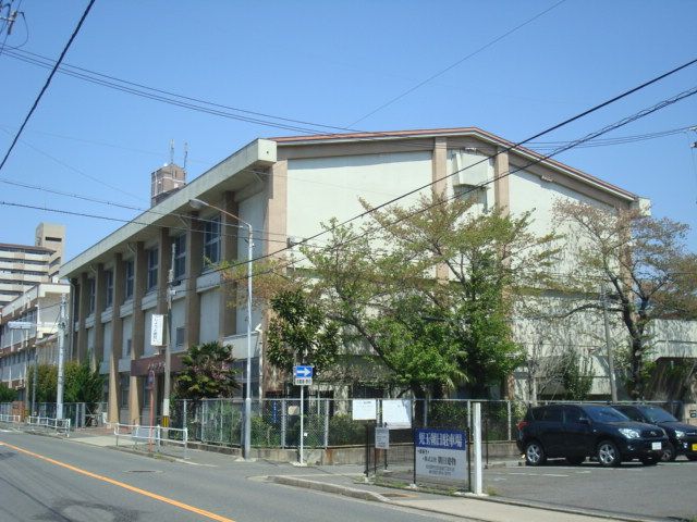 中学校　名古屋市立浄心中学校（中学校）まで1031m