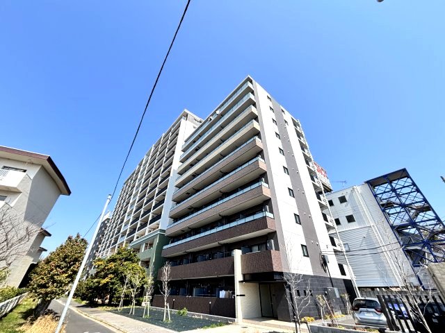 建物外観　築浅の鉄筋コンクリート構造のマンション★