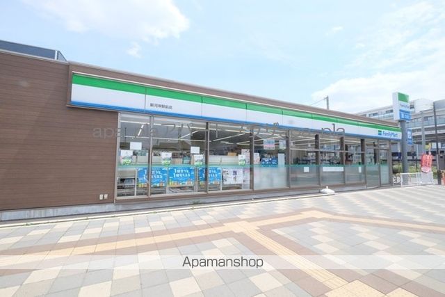 コンビニ　ファミリーマート新河岸駅前店（コンビニ）まで497m