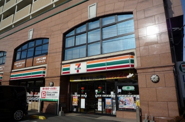 コンビニ　セブンイレブン長崎大浦町店（コンビニ）まで153m