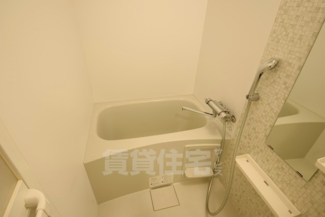 エスリード本町レジデンスの風呂写真