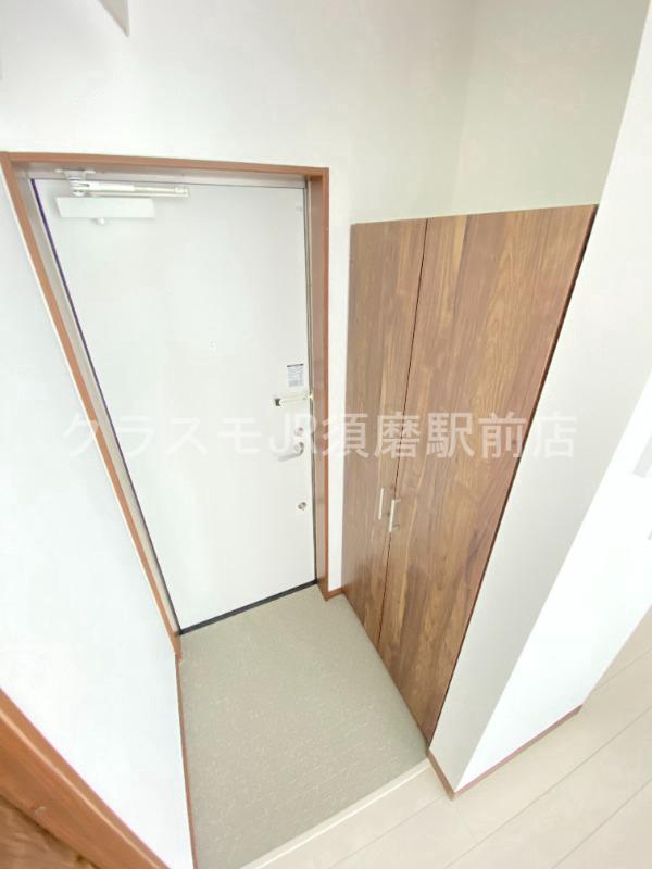 ワコーレヴィアーノ垂水塩屋町の玄関写真
