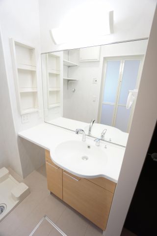 洗面設備　※同物件・同タイプの写真です
