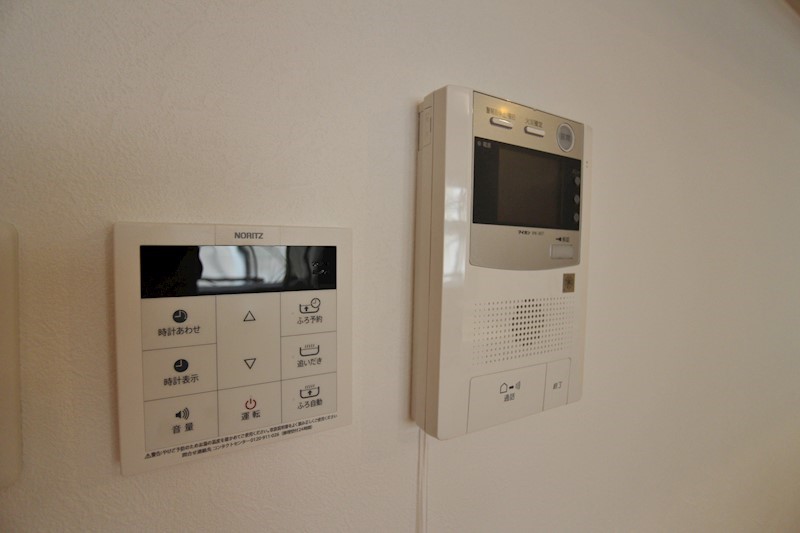 セキュリティ　モニター付きインターホン　※別号室参考写真