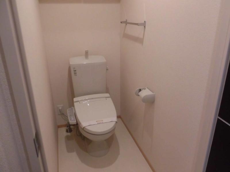 セジュールT I B棟のトイレ写真