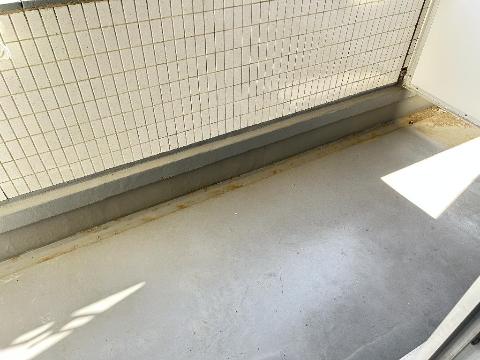 バルコニー　ベランダ