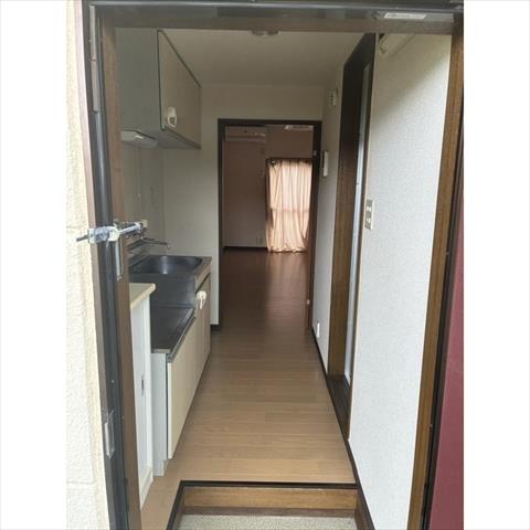 ヒルトップハイツの玄関写真