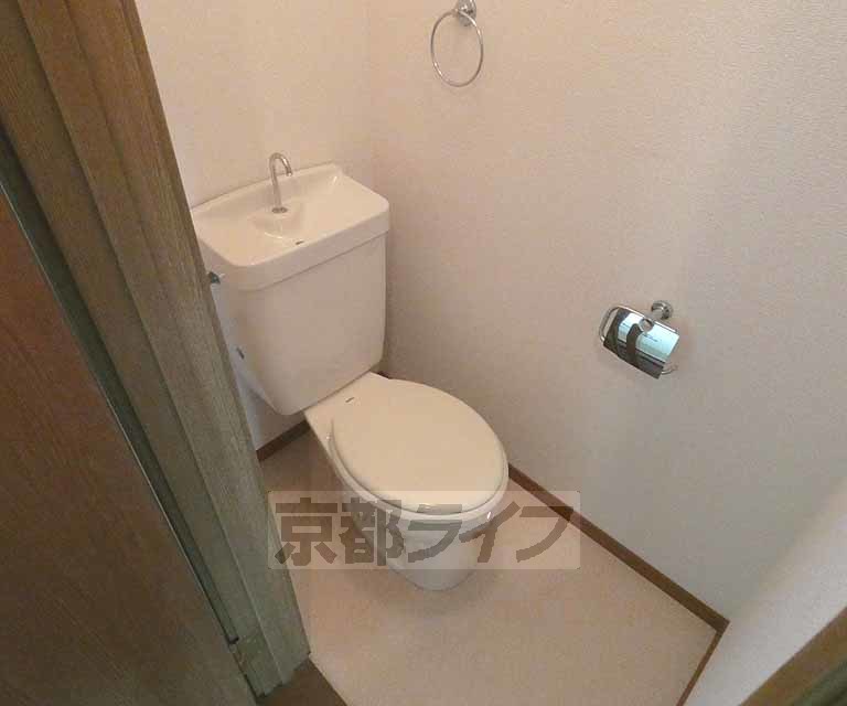 トイレ　トイレです。