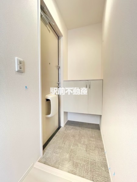 ＪＲ久大本線 久留米高校前駅 徒歩21分 2階建 築6年の玄関写真