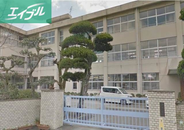 小学校　岡山市立灘崎小学校（小学校）まで803m