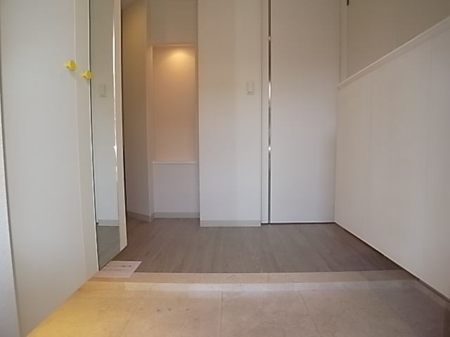 LE PORTE-BONHEURの玄関写真
