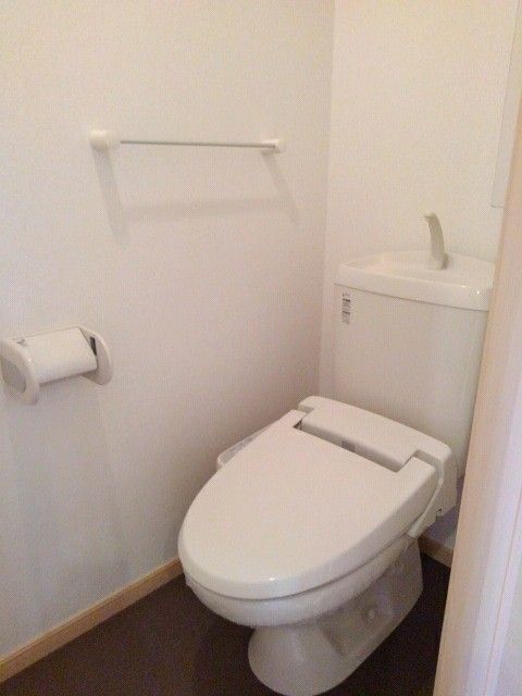 ロング シーダー Dのトイレ写真