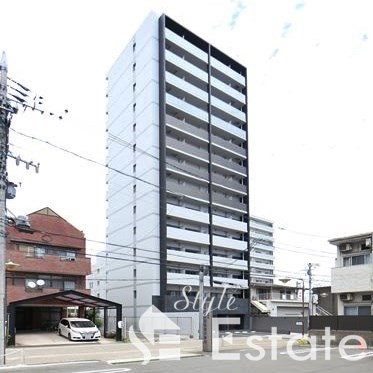 建物外観　☆14階建て