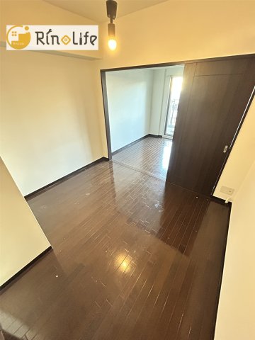 近鉄大阪線 近鉄八尾駅 徒歩3分 15階建 築24年の居間写真