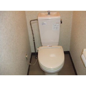 ＪＲ大糸線 豊科駅 徒歩35分 2階建 築26年のトイレ写真