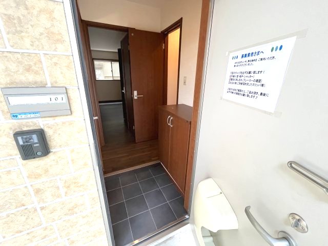 玄関