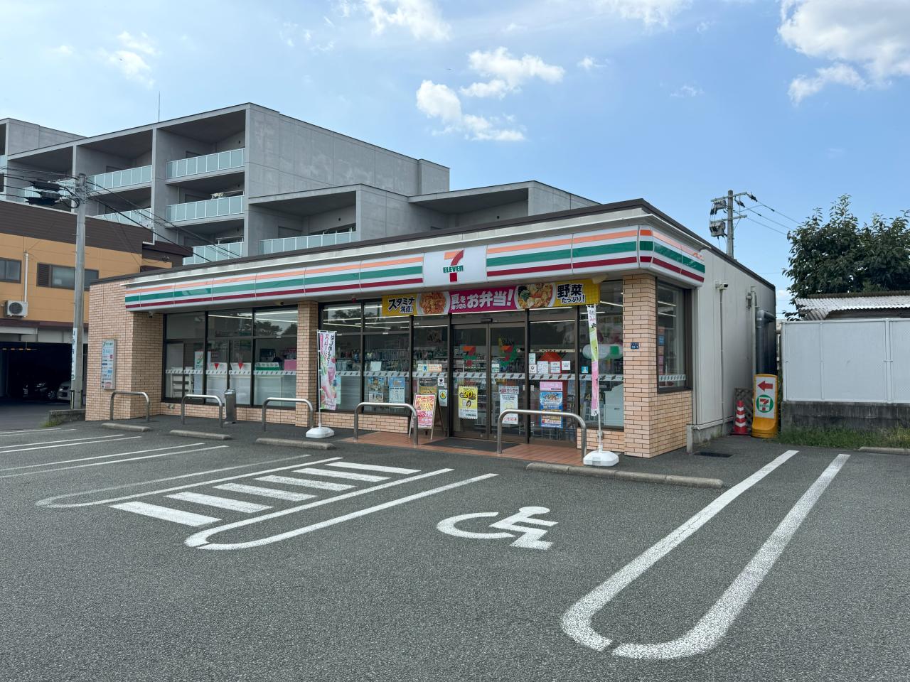 メイン石井の周辺写真