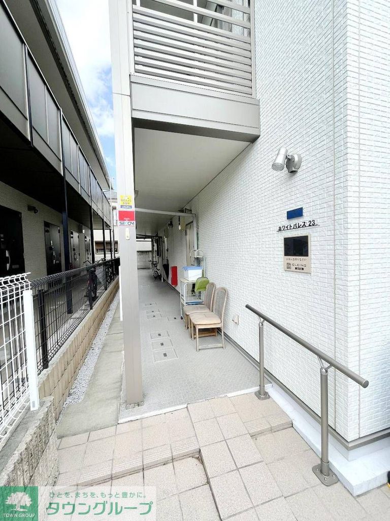 エントランス　エントランス