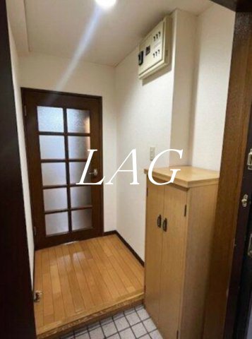 玄関　玄関です。